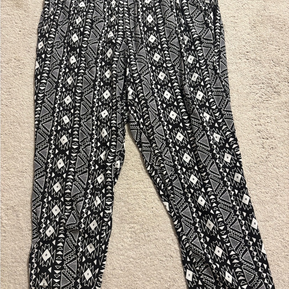 Divided Black and White Patterned Wide Leg Pants